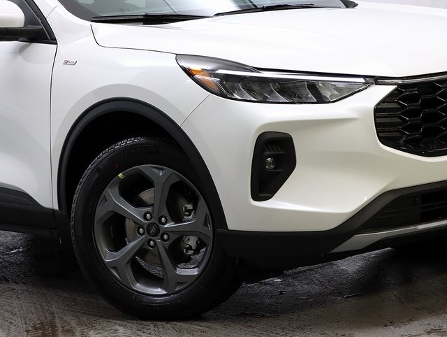 New 2026 Ford Escape - photo 2