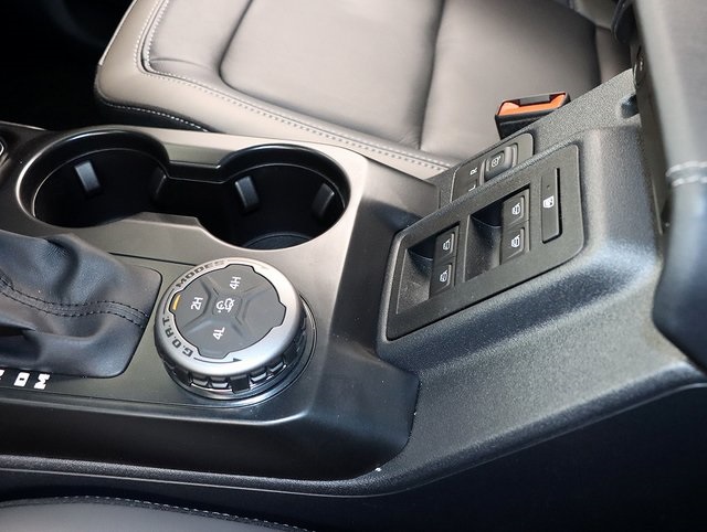 New 2026 Ford Bronco Outer Banks - photo 23