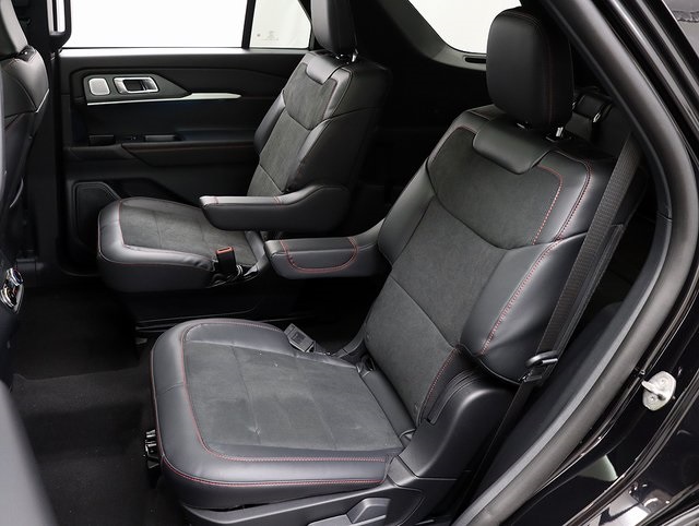 New 2026 Ford Explorer ST - photo 10