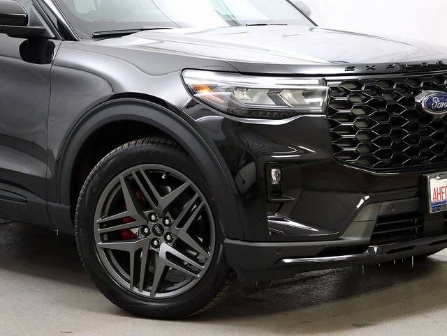 New 2026 Ford Explorer - photo 2