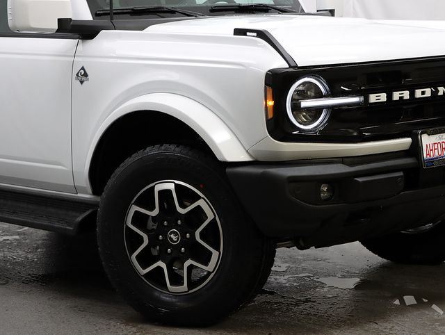 New 2026 Ford Bronco Outer Banks - photo 3