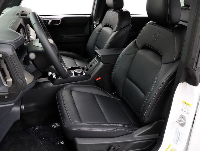New 2026 Ford Bronco Outer Banks - photo 9