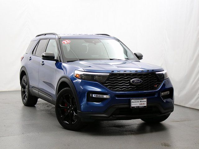 Used 2023 Ford Explorer - photo 2