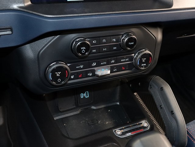Used 2023 Ford Bronco Raptor - photo 26
