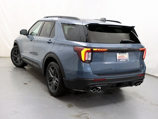 New 2026 Ford Explorer ST - photo 7