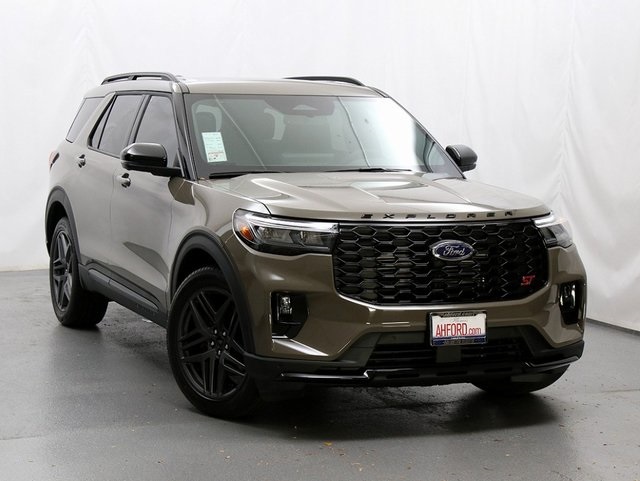New 2026 Ford Explorer - photo 1