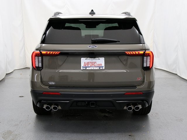 New 2026 Ford Explorer ST - photo 6