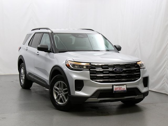 New 2026 Ford Explorer - photo 1