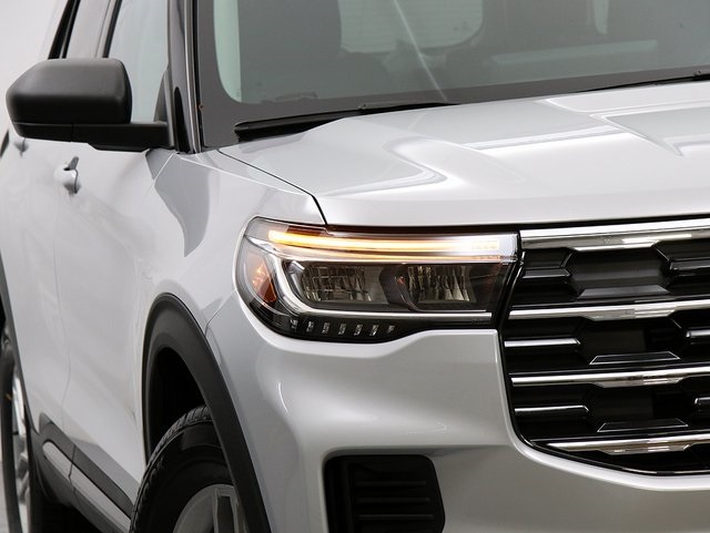New 2026 Ford Explorer ACTIV - photo 4