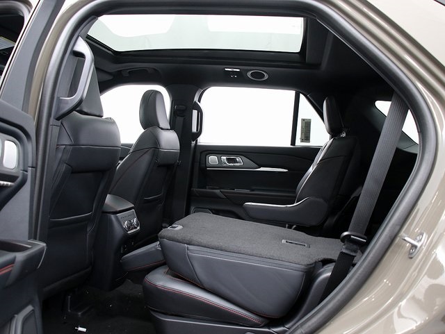 New 2026 Ford Explorer ST - photo 13