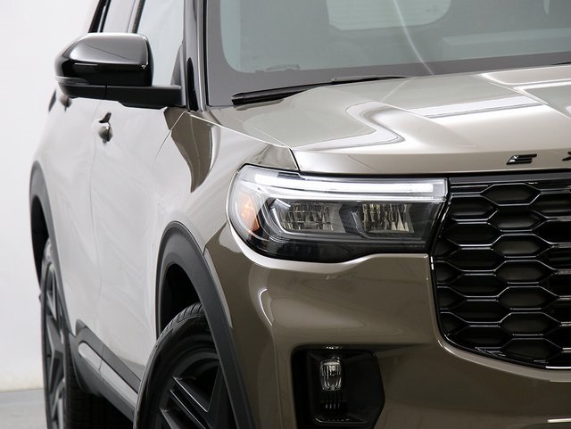 New 2026 Ford Explorer ST - photo 4
