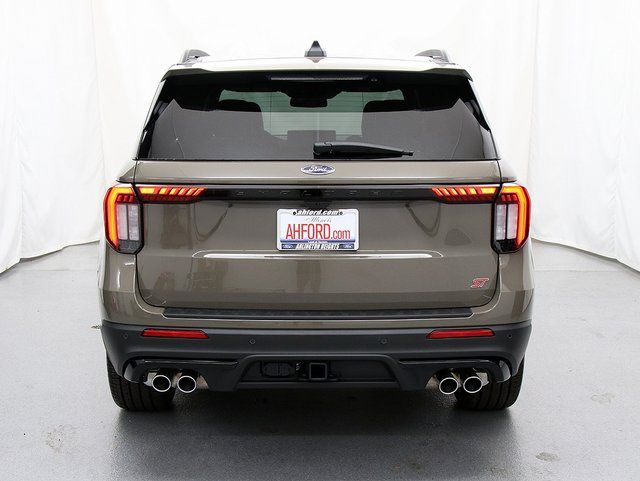 New 2026 Ford Explorer ST - photo 6