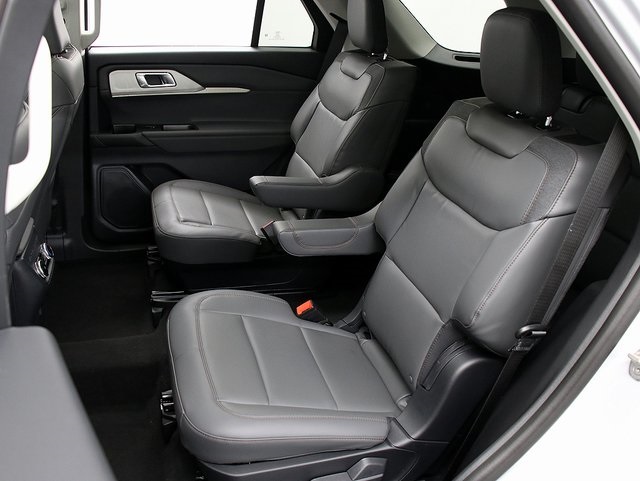 Used 2026 Ford Explorer ACTIV - photo 11
