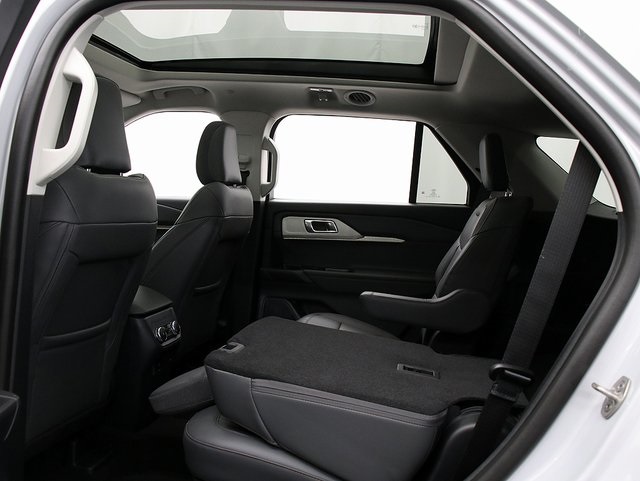 Used 2026 Ford Explorer ACTIV - photo 13