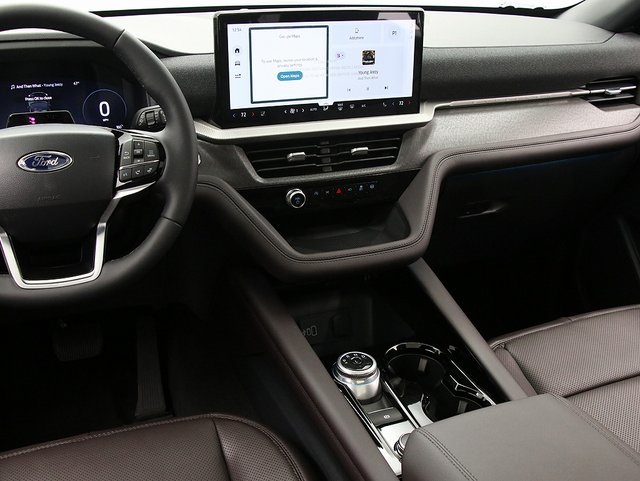 New 2026 Ford Explorer Platinum - photo 16