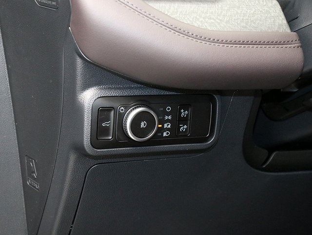 New 2026 Ford Explorer Platinum - photo 27