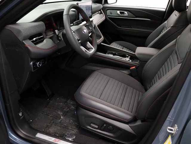 New 2026 Ford Explorer ST-Line - photo 9