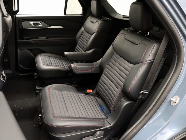 New 2026 Ford Explorer ST-Line - photo 10