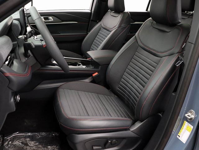 New 2026 Ford Explorer ST-Line - photo 8