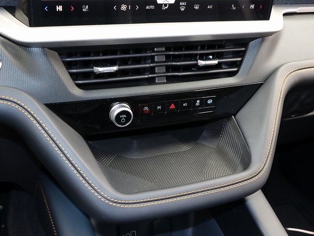 New 2026 Ford Explorer Tremor - photo 21