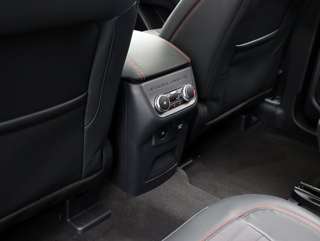New 2026 Ford Explorer ST-Line - photo 13