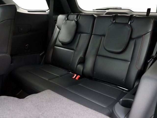New 2026 Ford Explorer ST-Line - photo 11
