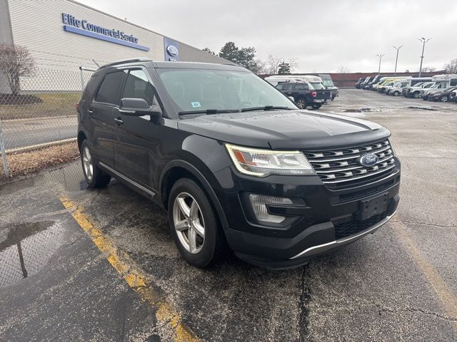 Used 2017 Ford Explorer XLT - photo 12