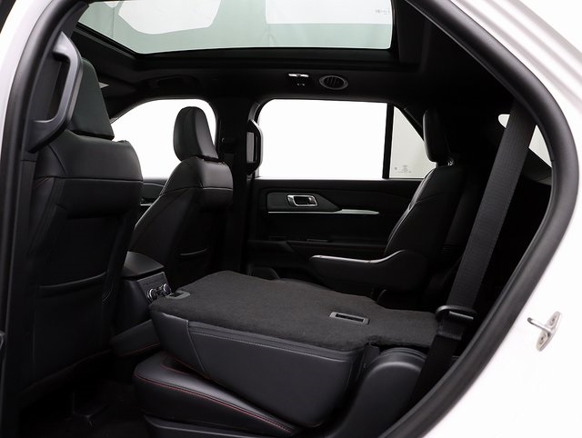New 2026 Ford Explorer ST-Line - photo 12