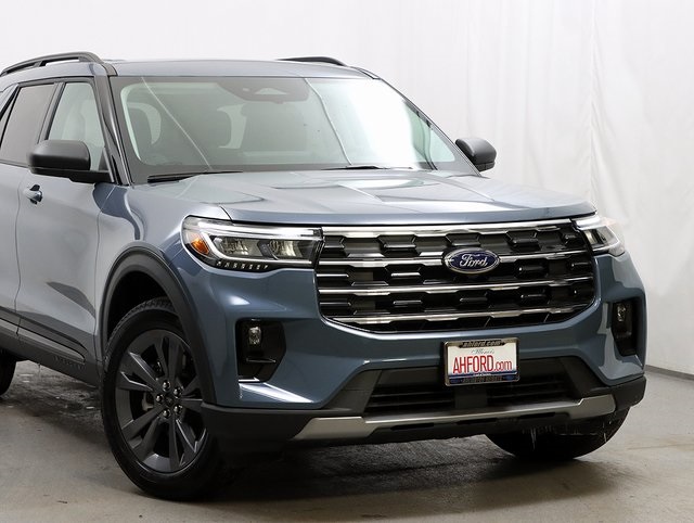 New 2026 Ford Explorer - photo 1