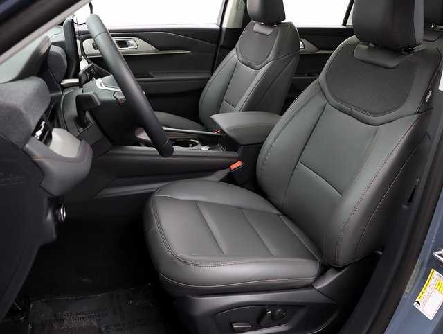 New 2026 Ford Explorer ACTIV - photo 8