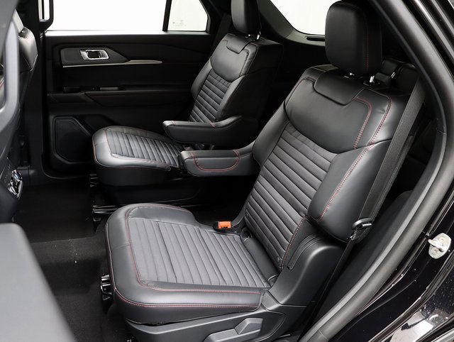 New 2026 Ford Explorer ST-Line - photo 10