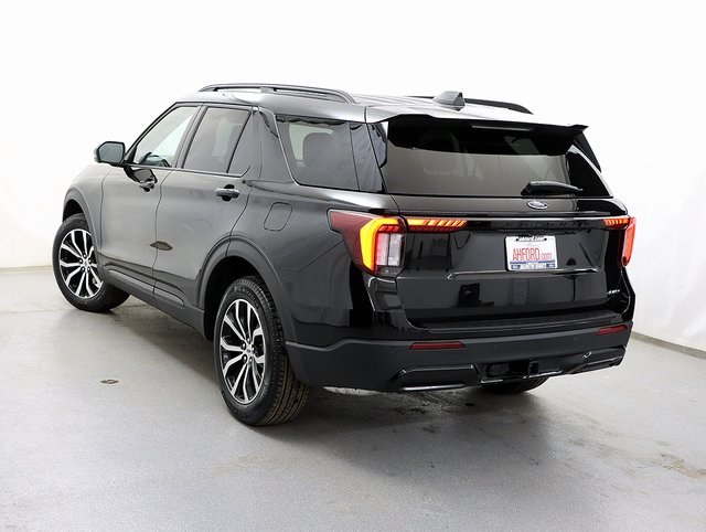 New 2026 Ford Explorer ST-Line - photo 7