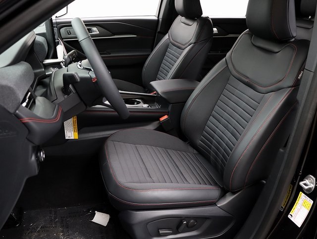 New 2026 Ford Explorer ST-Line - photo 8