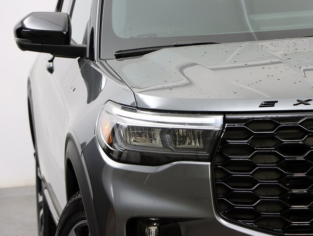 New 2026 Ford Explorer ST-Line - photo 4
