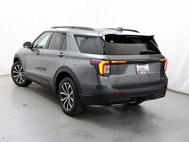 New 2026 Ford Explorer ST-Line - photo 8