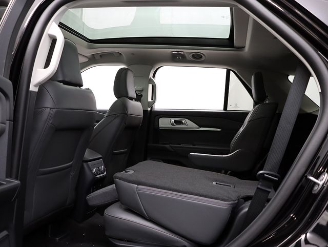 New 2026 Ford Explorer ACTIV - photo 13