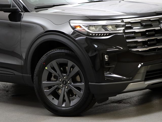 New 2026 Ford Explorer ACTIV - photo 3