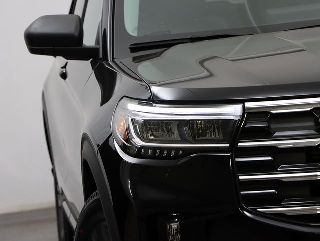 New 2026 Ford Explorer ACTIV - photo 4