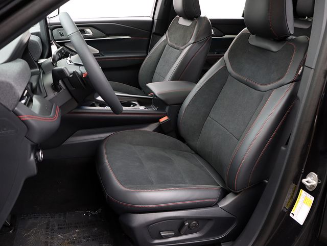 New 2026 Ford Explorer ST - photo 9