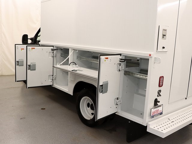 New 2026 Ford E-350 Cutaway - photo 19