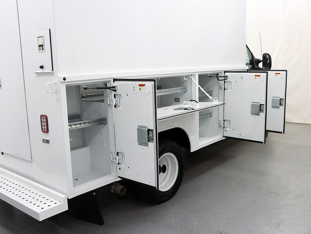 New 2026 Ford E-350 Cutaway - photo 21