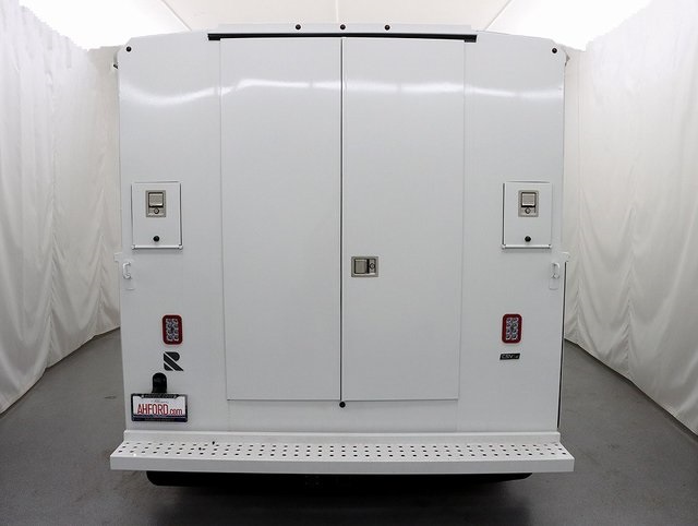 New 2026 Ford E-350 Cutaway - photo 5