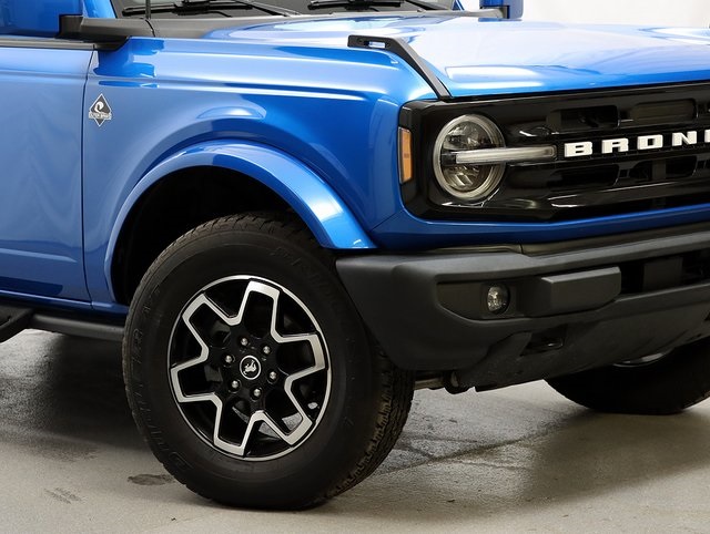 Used 2023 Ford Bronco Outer Banks - photo 3