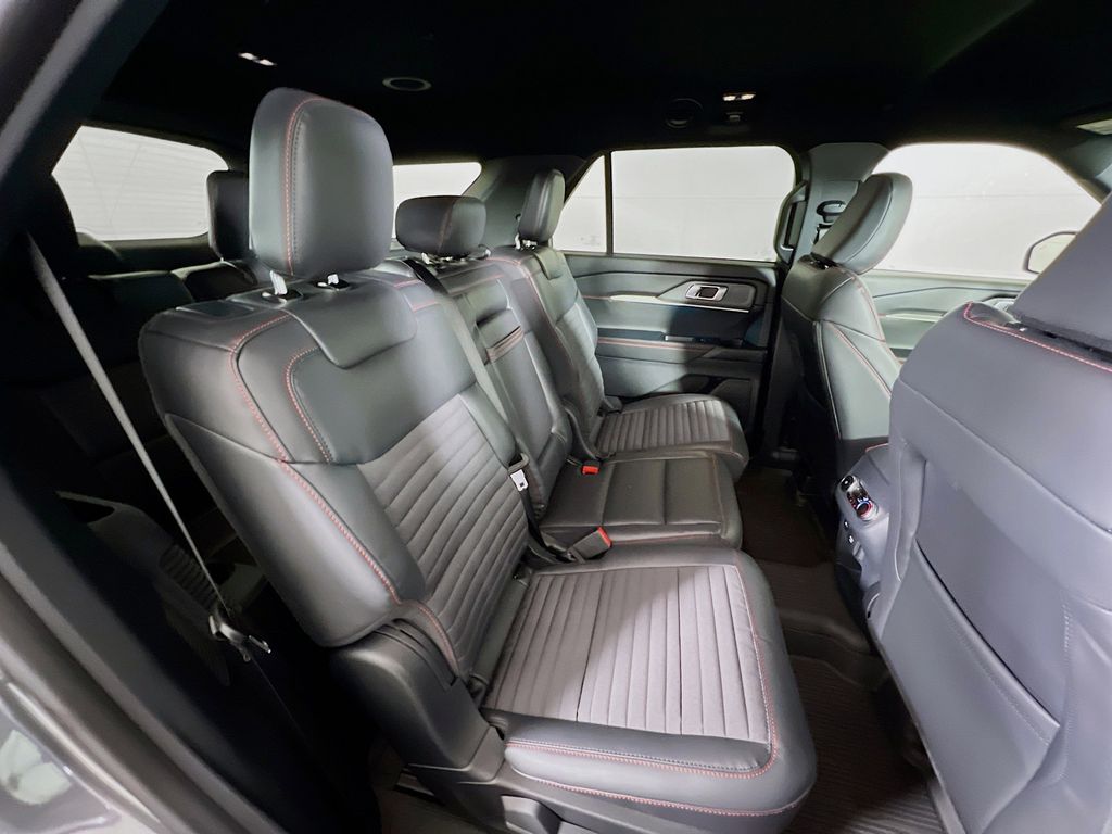 New 2026 Ford Explorer ST-Line - photo 18