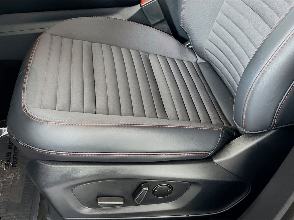 New 2026 Ford Explorer ST-Line - photo 25