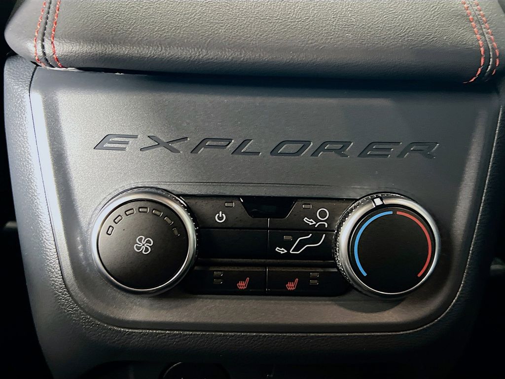 New 2026 Ford Explorer ST-Line - photo 31
