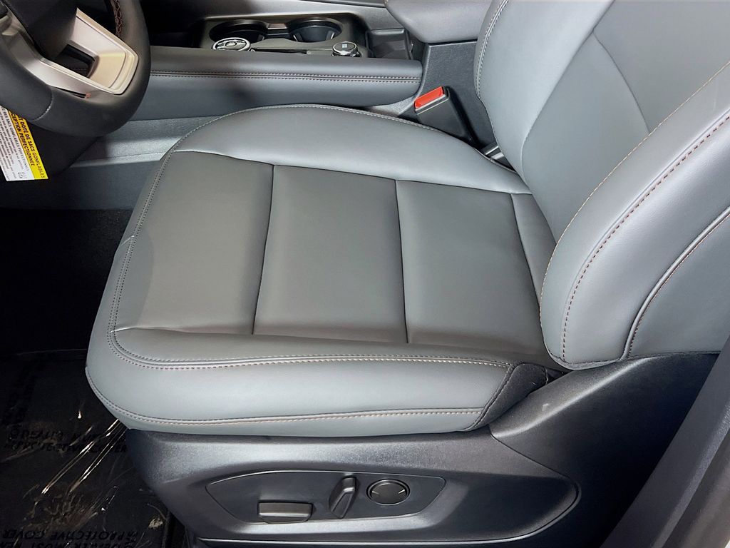 New 2026 Ford Explorer - photo 1