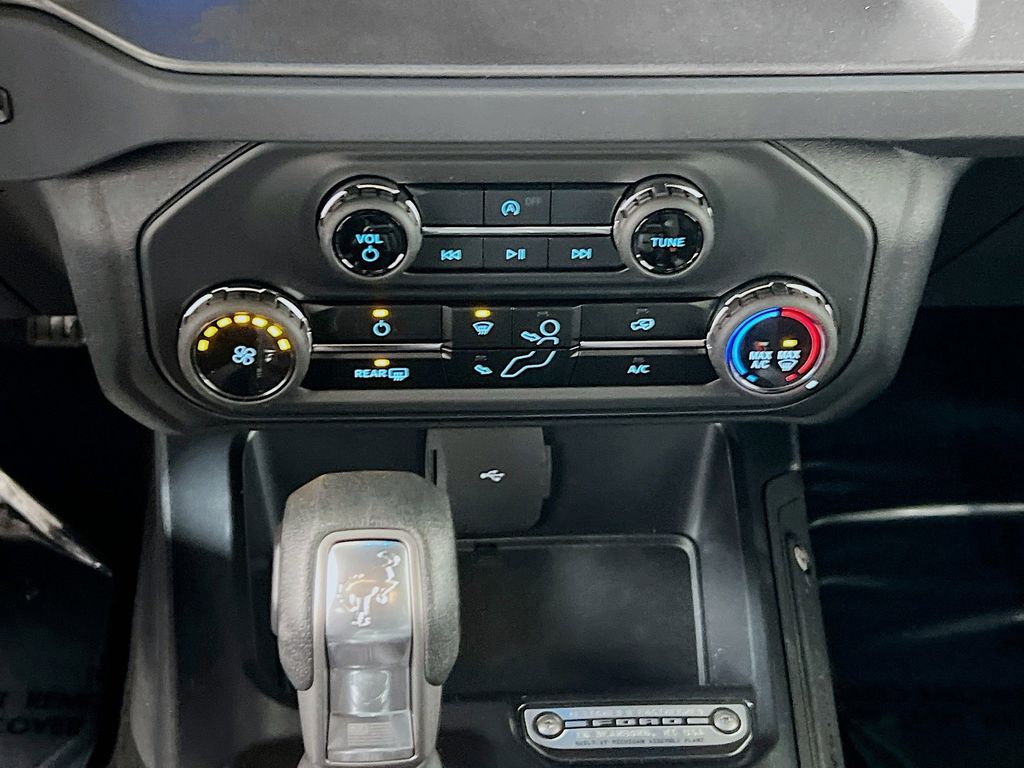 New 2026 Ford Bronco Base - photo 8