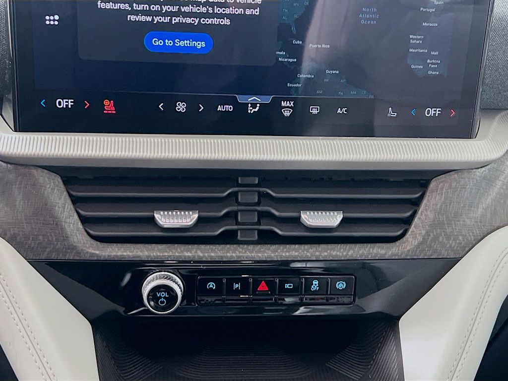 New 2026 Ford Explorer Platinum - photo 19