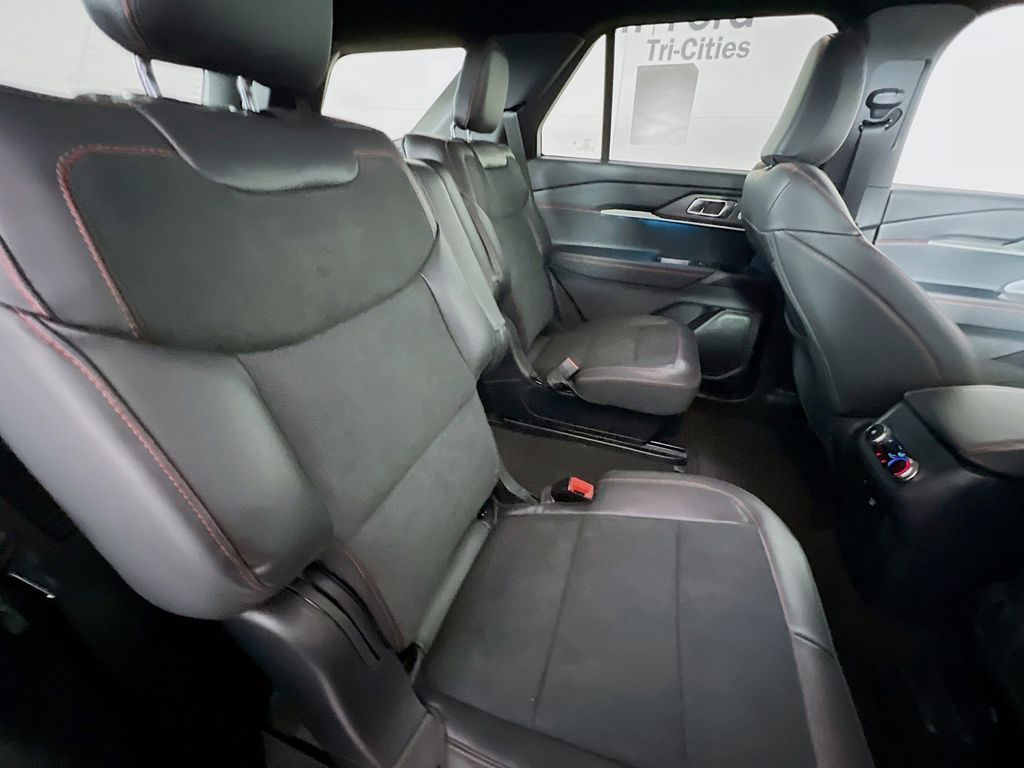 New 2026 Ford Explorer ST - photo 28